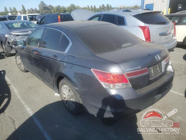 1HGCP2F37CA032000 2012 HONDA ACCORD photo no. 2