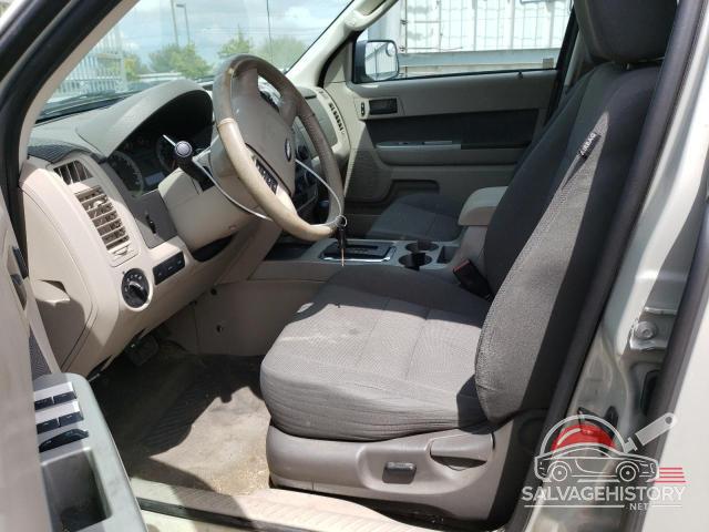 1FMCU93759KC69283 2009 FORD ESCAPE photo no. 7