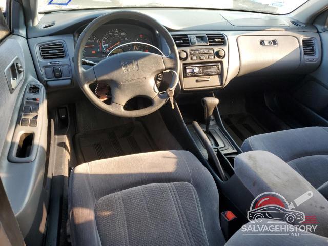 1HGCG5645YA045930 2000 HONDA ACCORD photo no. 8