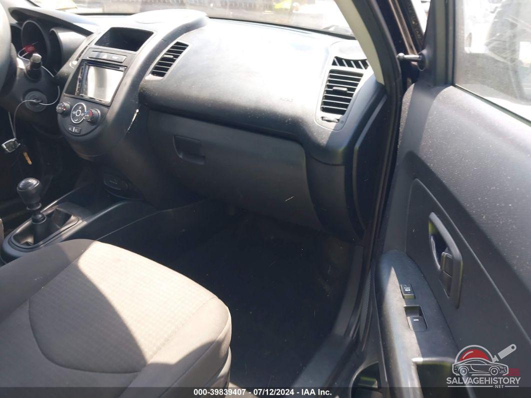 KNDJT2A53D7604267 2013 KIA SOUL photo no. 5