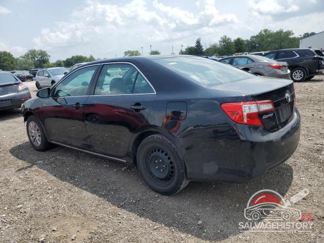4T4BF1FK7DR307140 2013 TOYOTA CAMRY photo no. 2