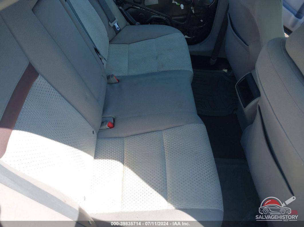 4T4BF1FK1CR183994 2012 TOYOTA CAMRY photo no. 8