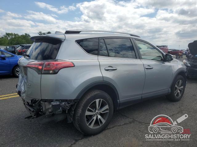 JTMRFREVXJJ220465 2018 TOYOTA RAV4 photo no. 3
