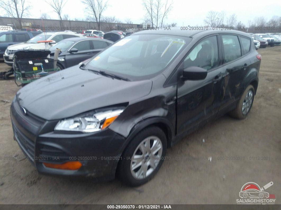 1FMCU0F78GUA93841 2016 FORD ESCAPE photo no. 2