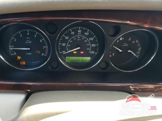 SAJWA71C74SG20626 2004 JAGUAR XJ8 photo no. 9