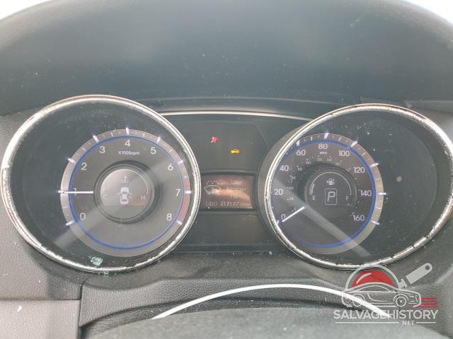 5NPEB4AC2EH867586 2014 HYUNDAI SONATA photo no. 9