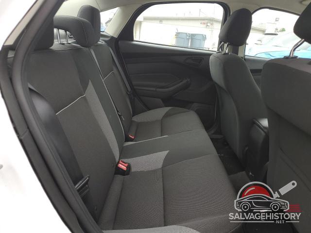 1FAHP3F28CL211724 2012 FORD FOCUS photo no. 10