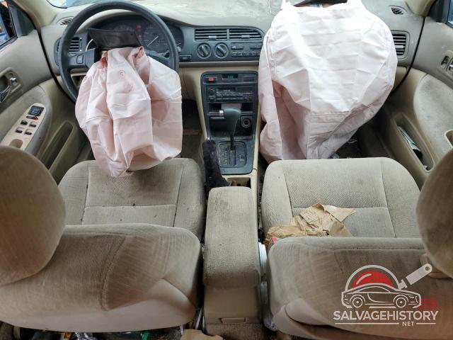 1HGCE1825SA012055 1995 HONDA ACCORD photo no. 8
