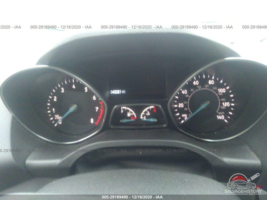 1FMCU0GD0JUC18391 2018 FORD ESCAPE photo no. 7