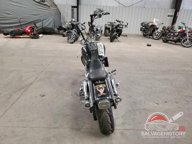 1HD1GP4107K305605 2007 HARLEY-DAVIDSON FX photo no. 4