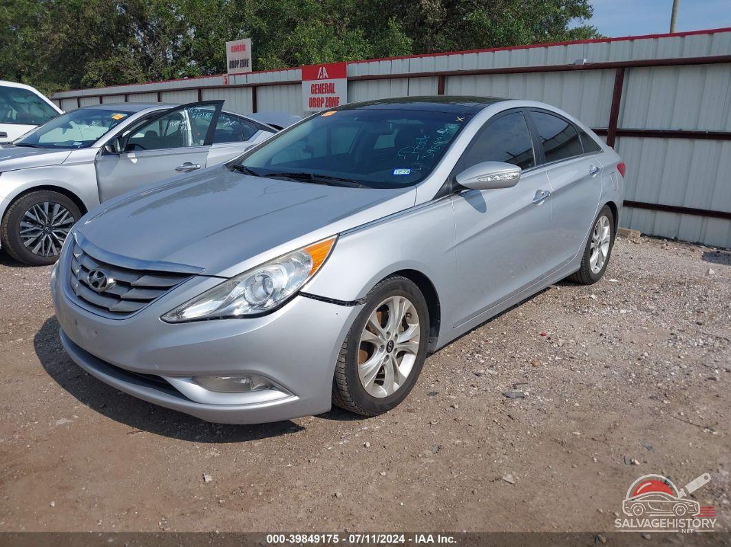 5NPEC4AC8CH433988 2012 HYUNDAI SONATA photo no. 2