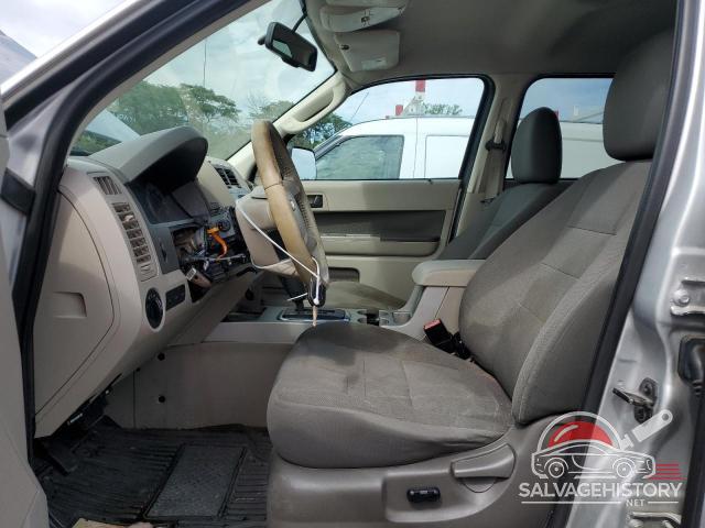 1FMCU03769KA95395 2009 FORD ESCAPE photo no. 7