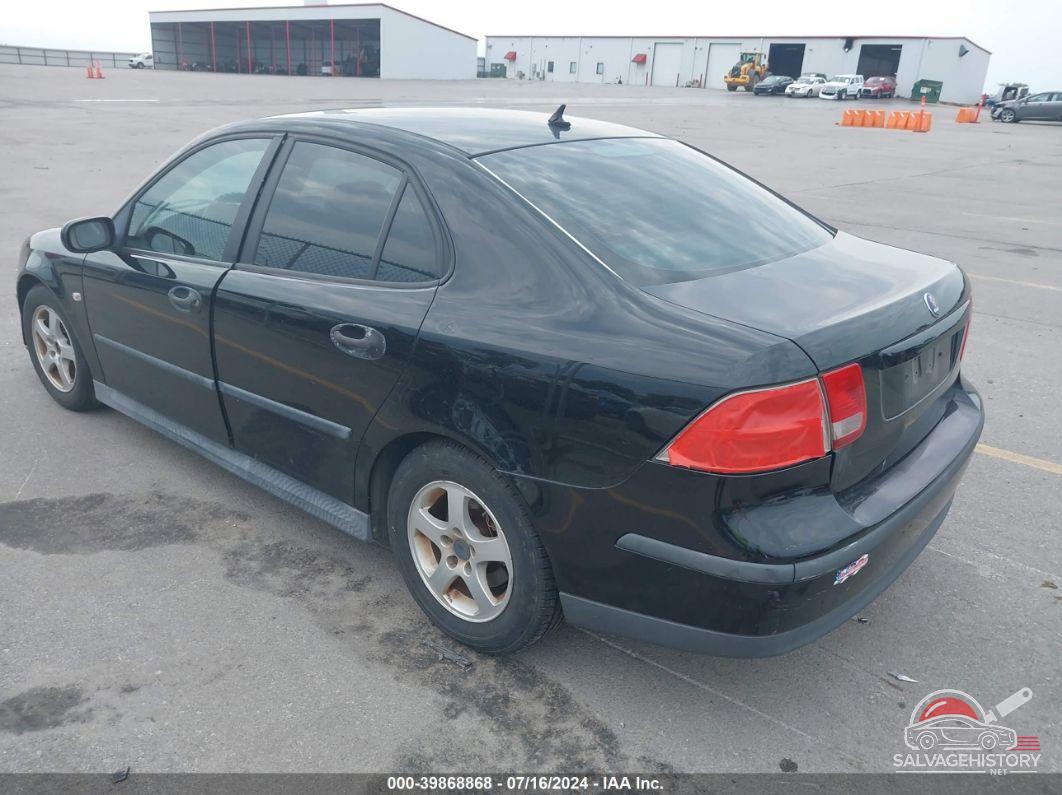 YS3FB49S641009598 2004 SAAB 9-3 photo no. 3