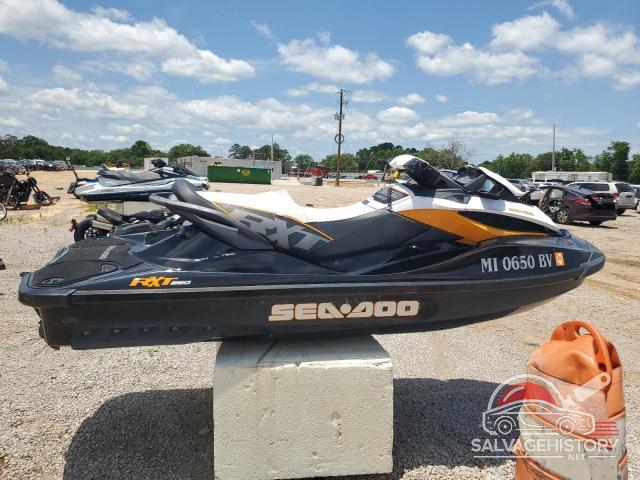 YDV10388C313 2013 SEAD RXT photo no. 9