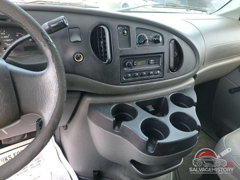 1FTNE24W56DA21123 2006 FORD ECONOLINE photo no. 8