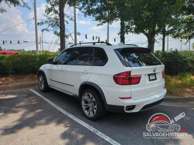 5UXZV8C57BL418148 2011 BMW X5 photo no. 3