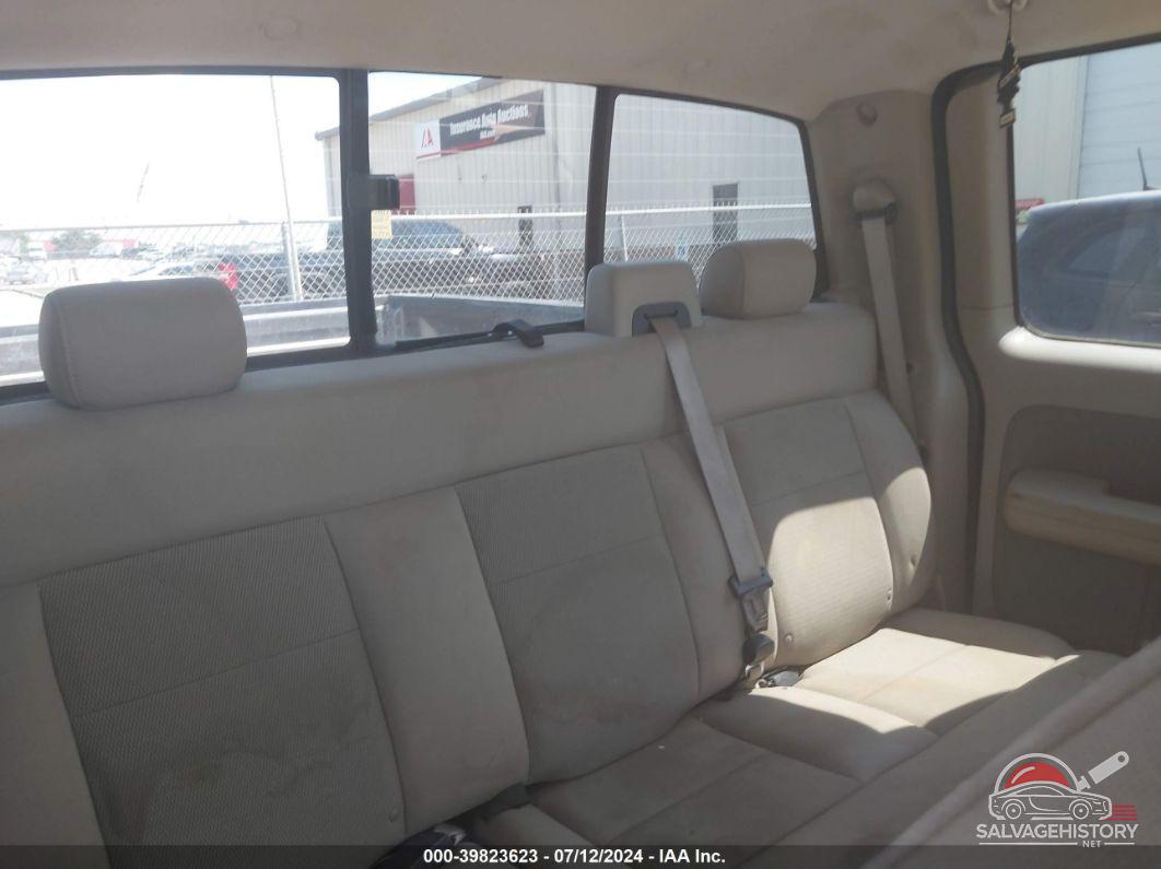 1FTRX12W05FA34583 2005 FORD F-150 photo no. 8