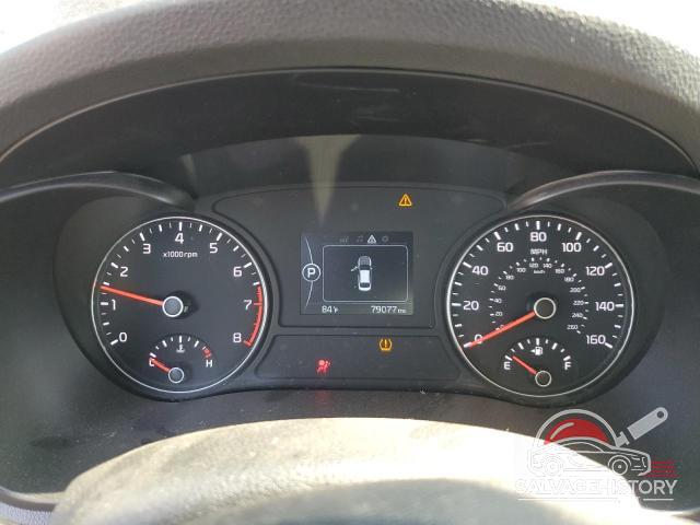 5XXGT4L32JG263383 2018 KIA OPTIMA photo no. 9