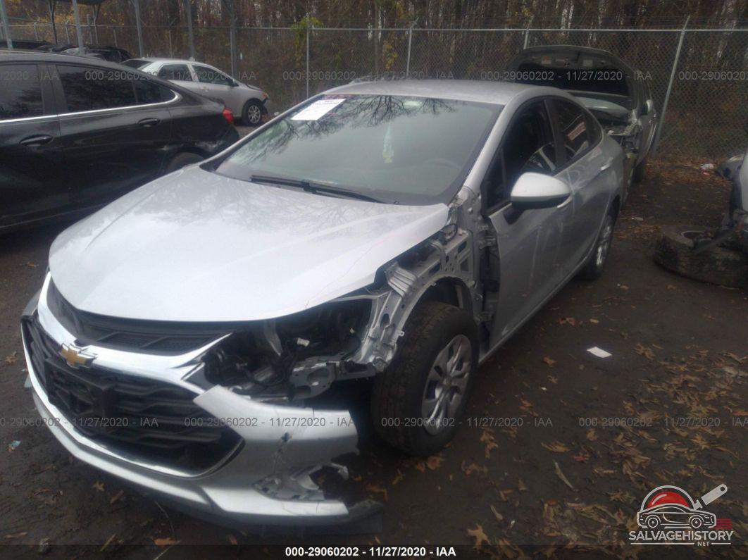 1G1BC5SM6K7104170 2019 CHEVROLET CRUZE photo no. 2