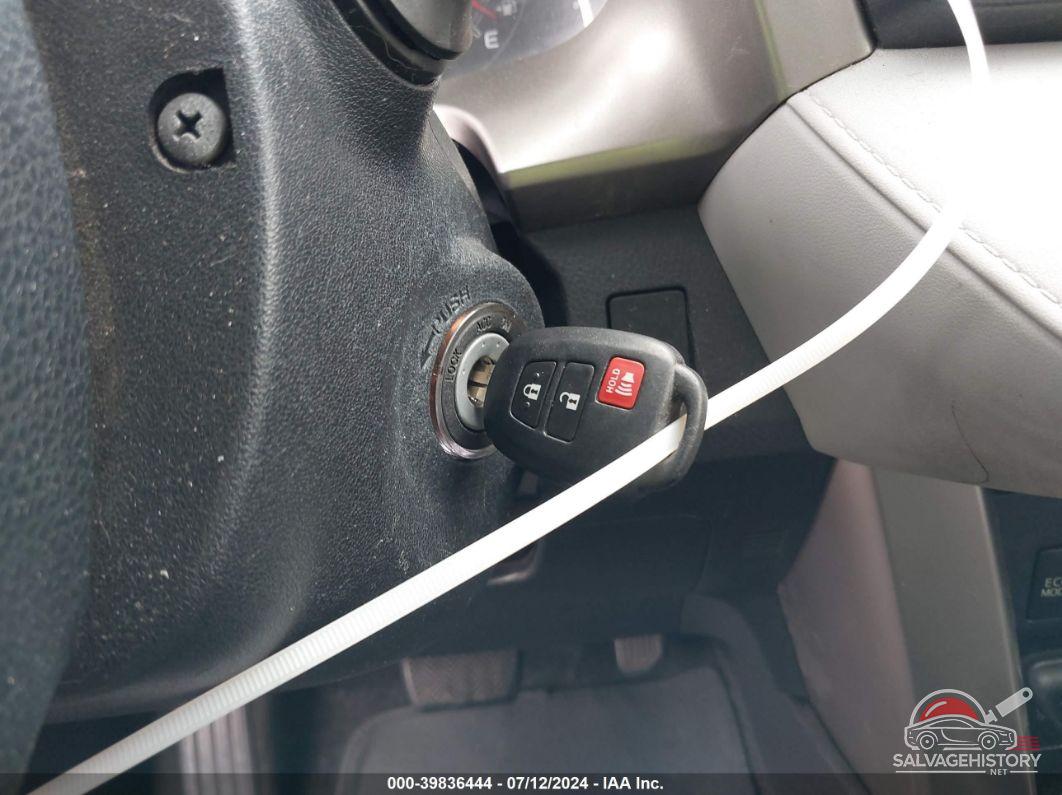 JTMZFREVXEJ021535 2014 TOYOTA RAV4 photo no. 11