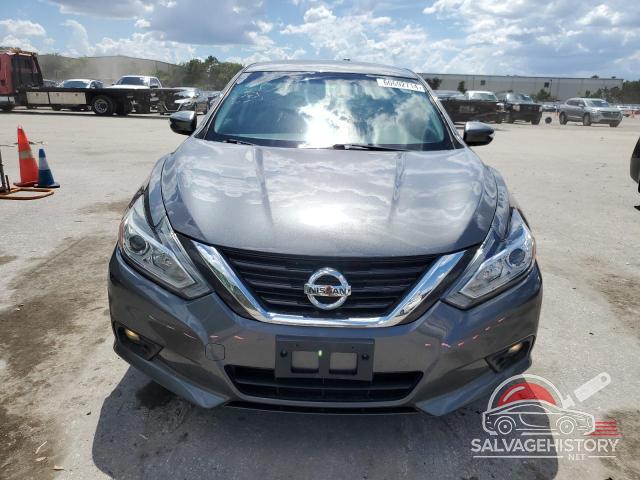 1N4AL3AP9JC191187 2018 NISSAN ALTIMA photo no. 5