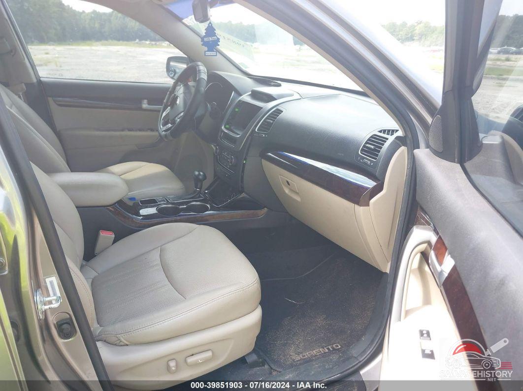 5XYKU4A76FG572564 2015 KIA SORENTO photo no. 5