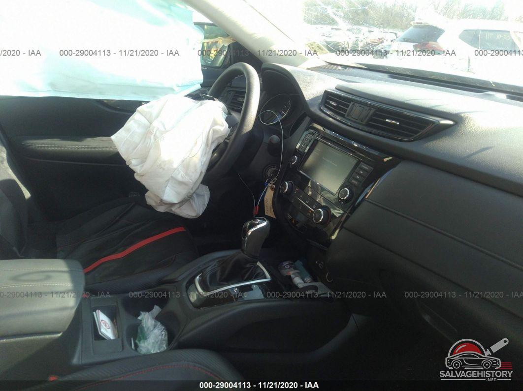 KNMAT2MV8JP568776 2018 NISSAN ROGUE photo no. 5