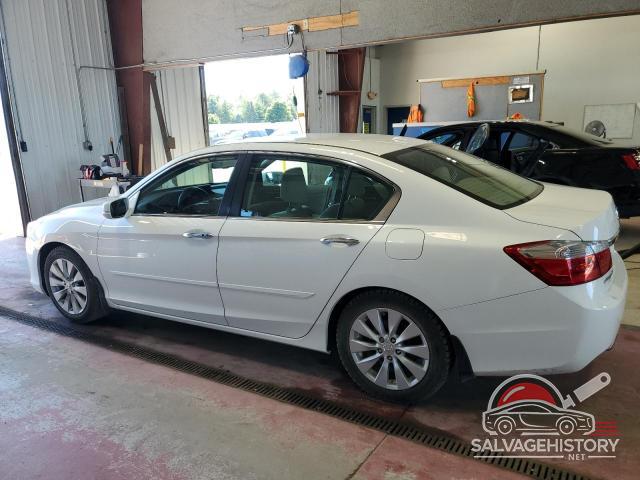 1HGCR2F81FA000993 2015 HONDA ACCORD photo no. 2