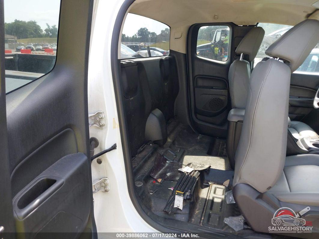 1GCHSBEA2J1307076 2018 CHEVROLET COLORADO photo no. 8