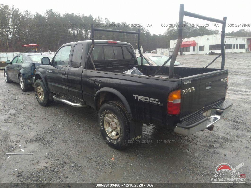 4TAWN72N1YZ646082 2000 TOYOTA TACOMA photo no. 3