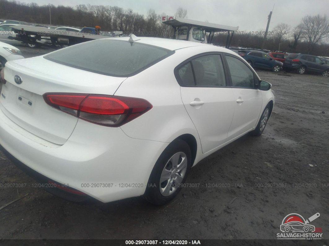3KPFK4A71JE242005 2018 KIA FORTE photo no. 4