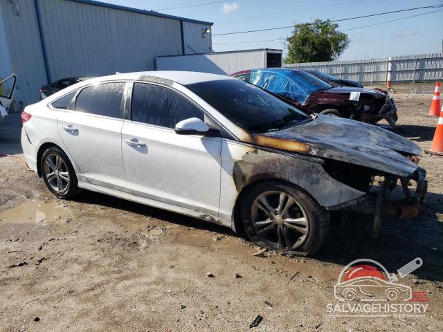 5NPE34AF6JH604325 2018 HYUNDAI SONATA photo no. 4