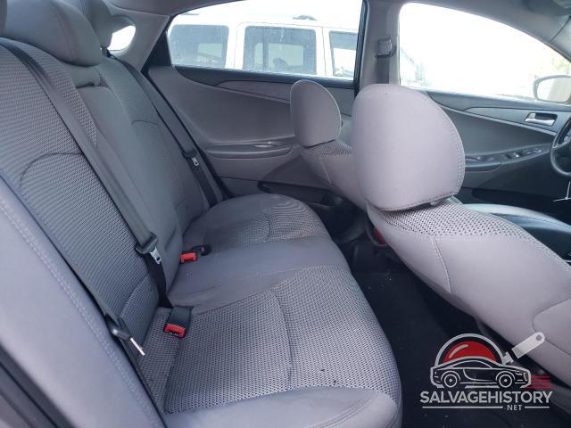 5NPEB4AC7BH035768 2011 HYUNDAI SONATA photo no. 10