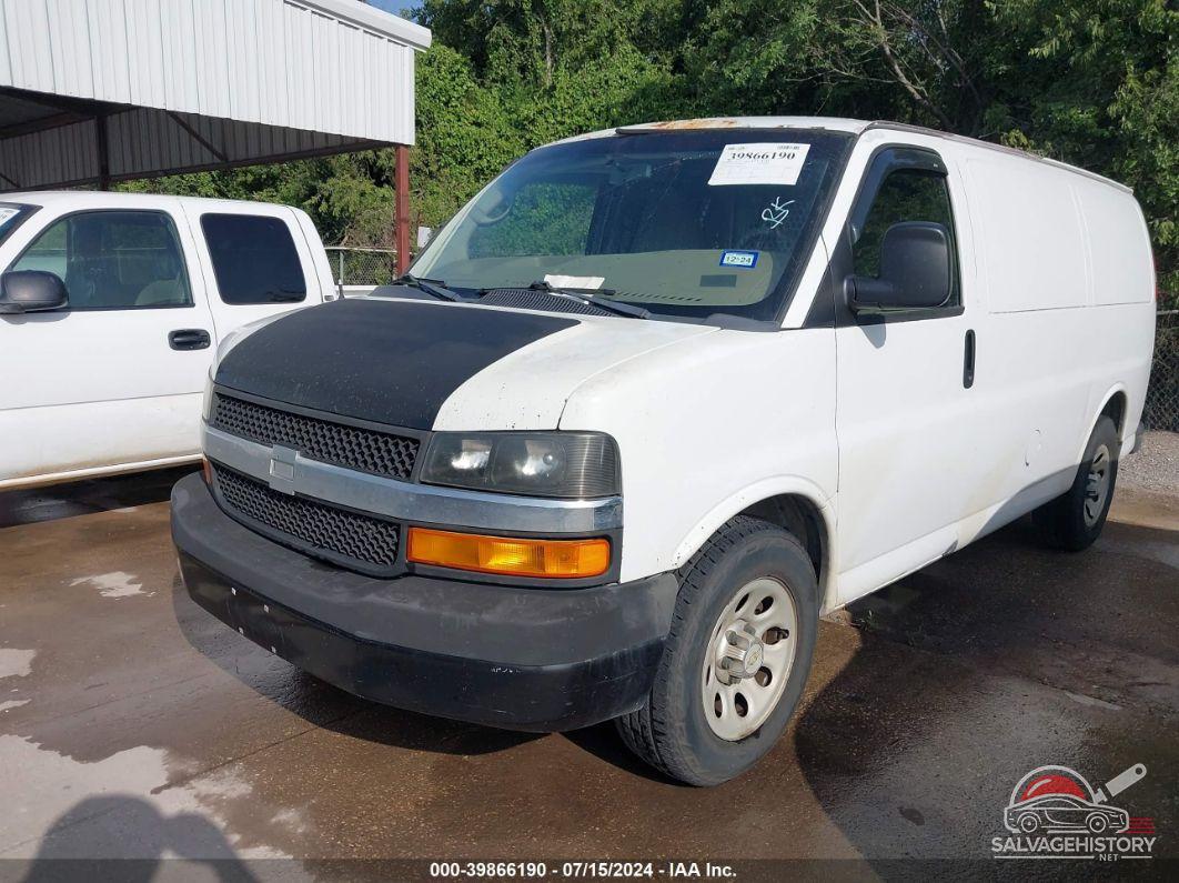 1GCSGAFX7C1146067 2012 CHEVROLET EXPRESS 1500 photo no. 2