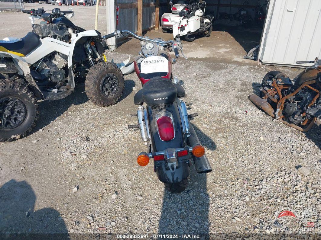 JH2RC44602M611895 2002 HONDA VT750 photo no. 6