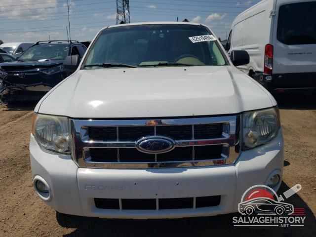 1FMCU93108KA37913 2008 FORD ESCAPE photo no. 5