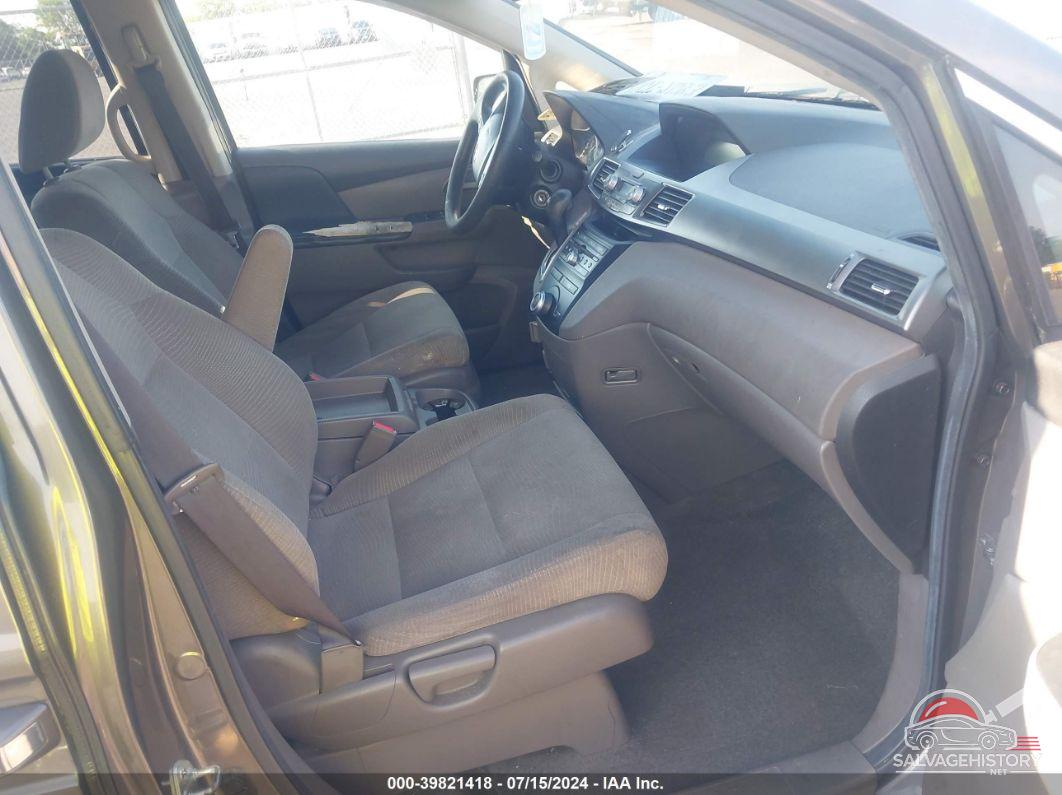 5FNRL5H47BB081960 2011 HONDA ODYSSEY photo no. 5