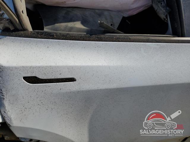 7SAYGDEE2PF922956 2023 TESLA MODEL Y photo no. 10