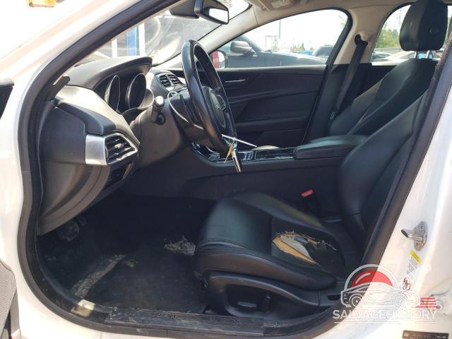 SAJAR4BG4HA977175 2017 JAGUAR XE photo no. 7
