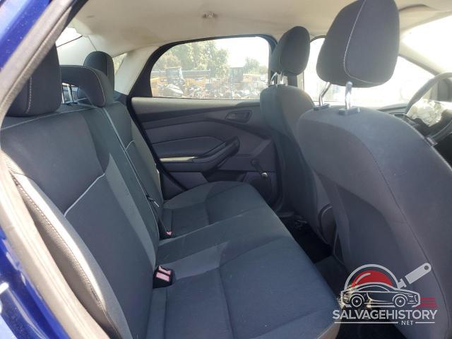 1FAHP3E28CL273836 2012 FORD FOCUS photo no. 10