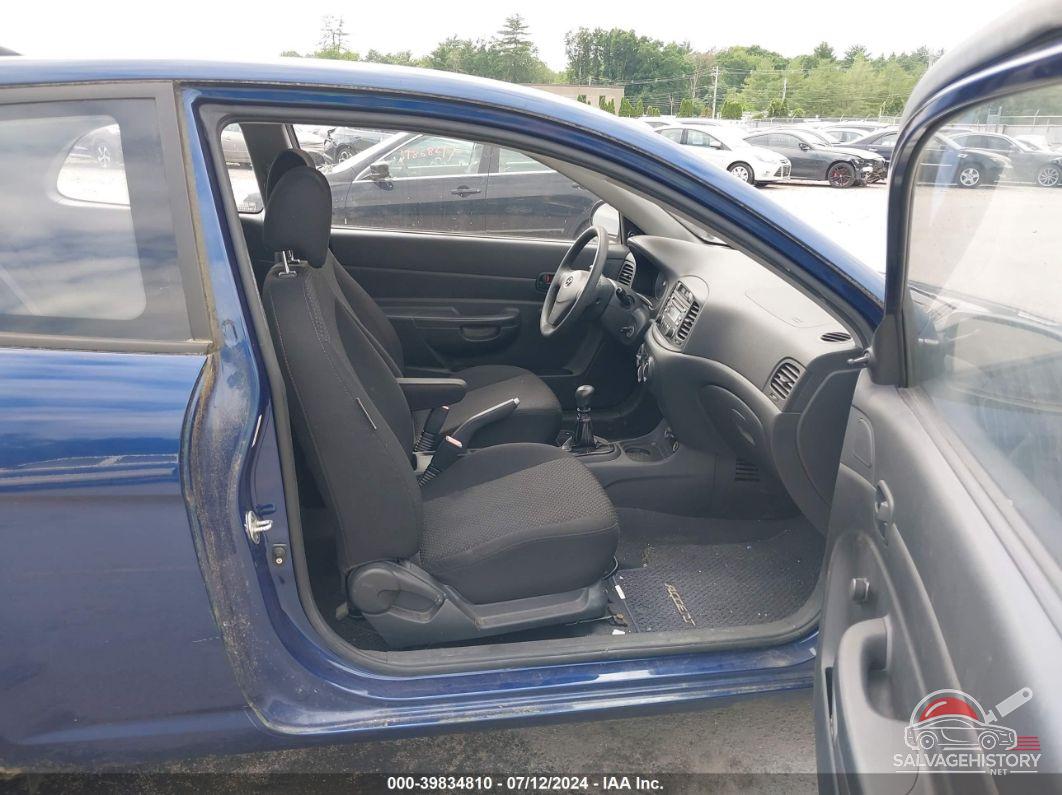 KMHCM36C68U074611 2008 HYUNDAI ACCENT photo no. 5