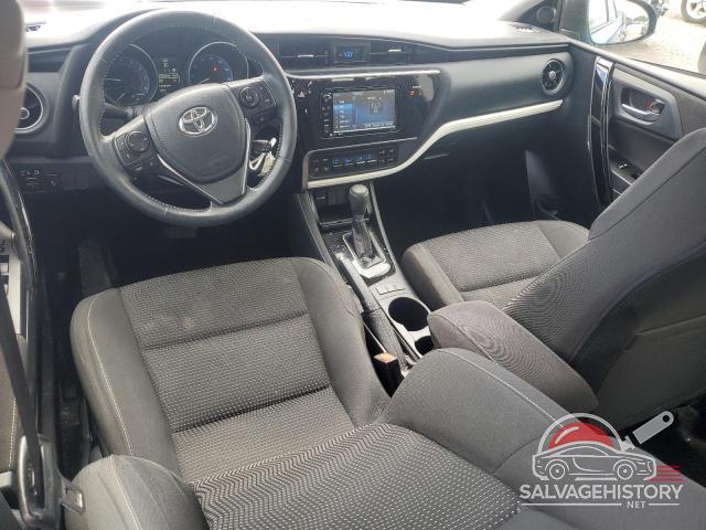 JTNKARJE4JJ562155 2018 TOYOTA COROLLA photo no. 8