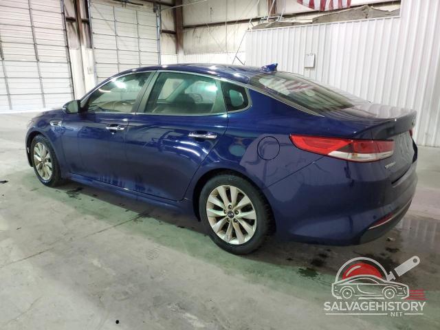 5XXGT4L33JG272335 2018 KIA OPTIMA photo no. 2