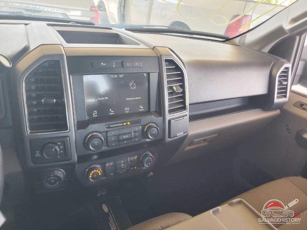 1FTEW1E52KKE23975 2019 FORD F-150 photo no. 3