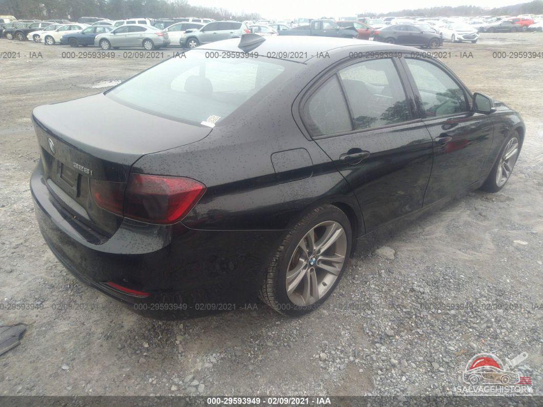 WBA3A5C57CF258786 2012 BMW 3 SERIES photo no. 4