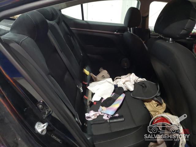 5NPD84LF7JH262152 2018 HYUNDAI ELANTRA photo no. 10