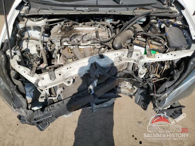 5YFBURHE7KP867096 2019 TOYOTA COROLLA photo no. 11