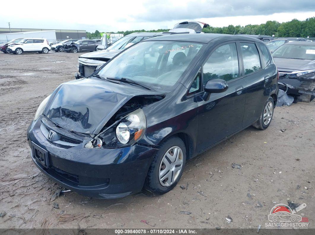 JHMGD38488S042216 2008 HONDA FIT photo no. 2