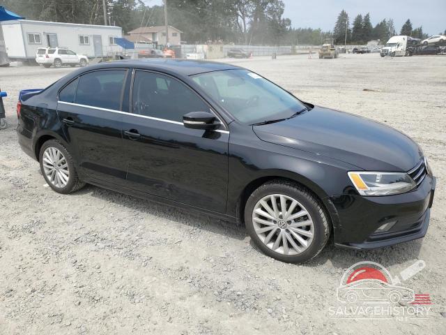 3VWD17AJ2FM350277 2015 VOLKSWAGEN JETTA photo no. 4
