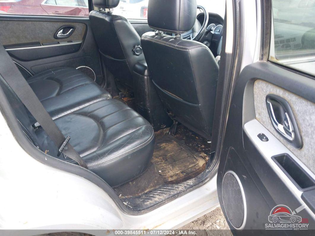 4M2YU57175DJ28619 2005 MERCURY MARINER photo no. 8